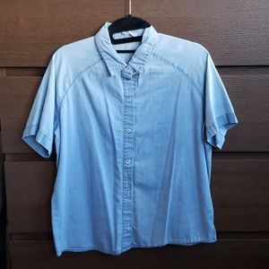 Everlane Button Down Shirt XS